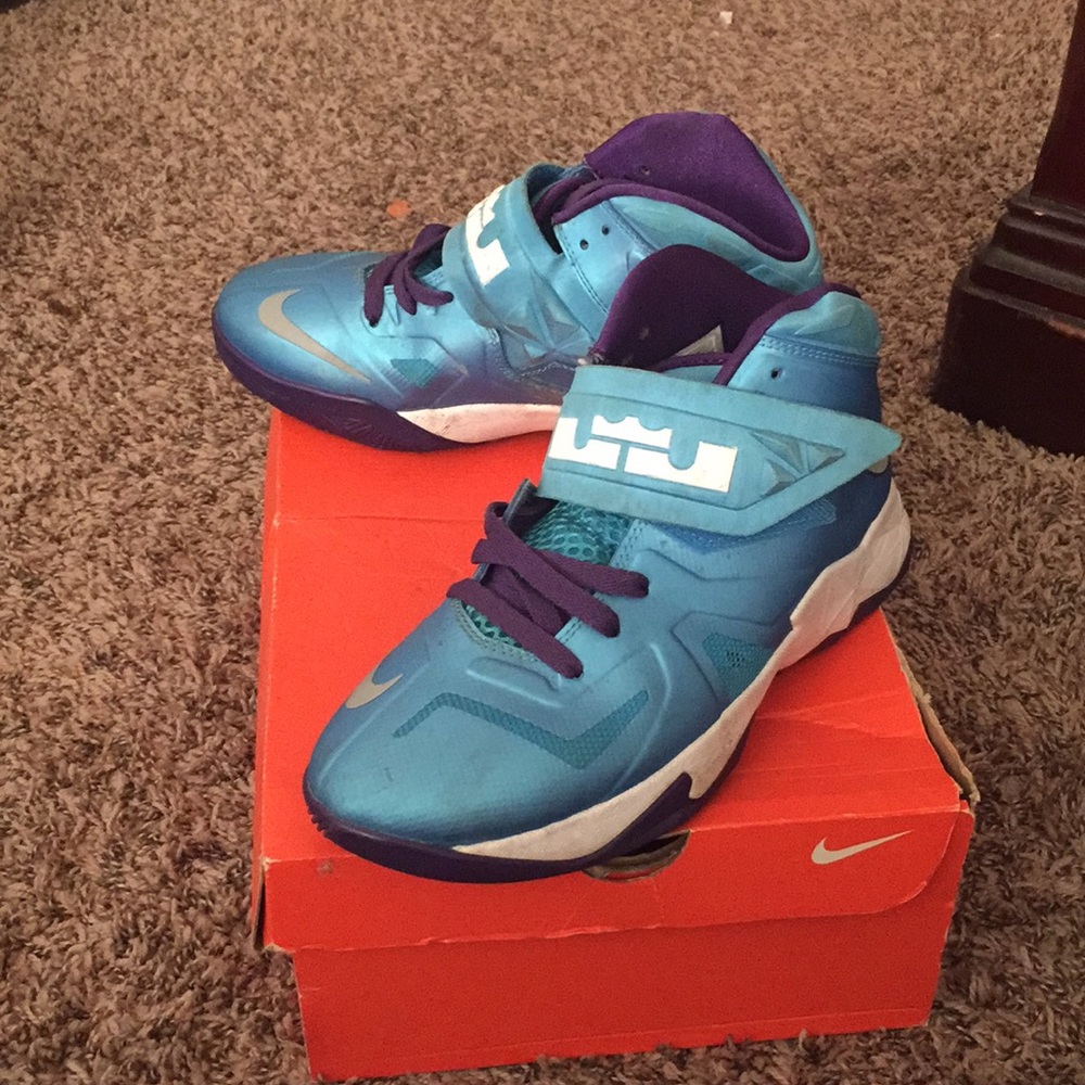 blue an purple